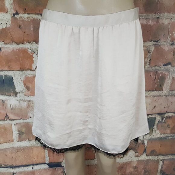 tommy Hilfiger Champagne satin skirt lace 6 NEW - Picture 1 of 6
